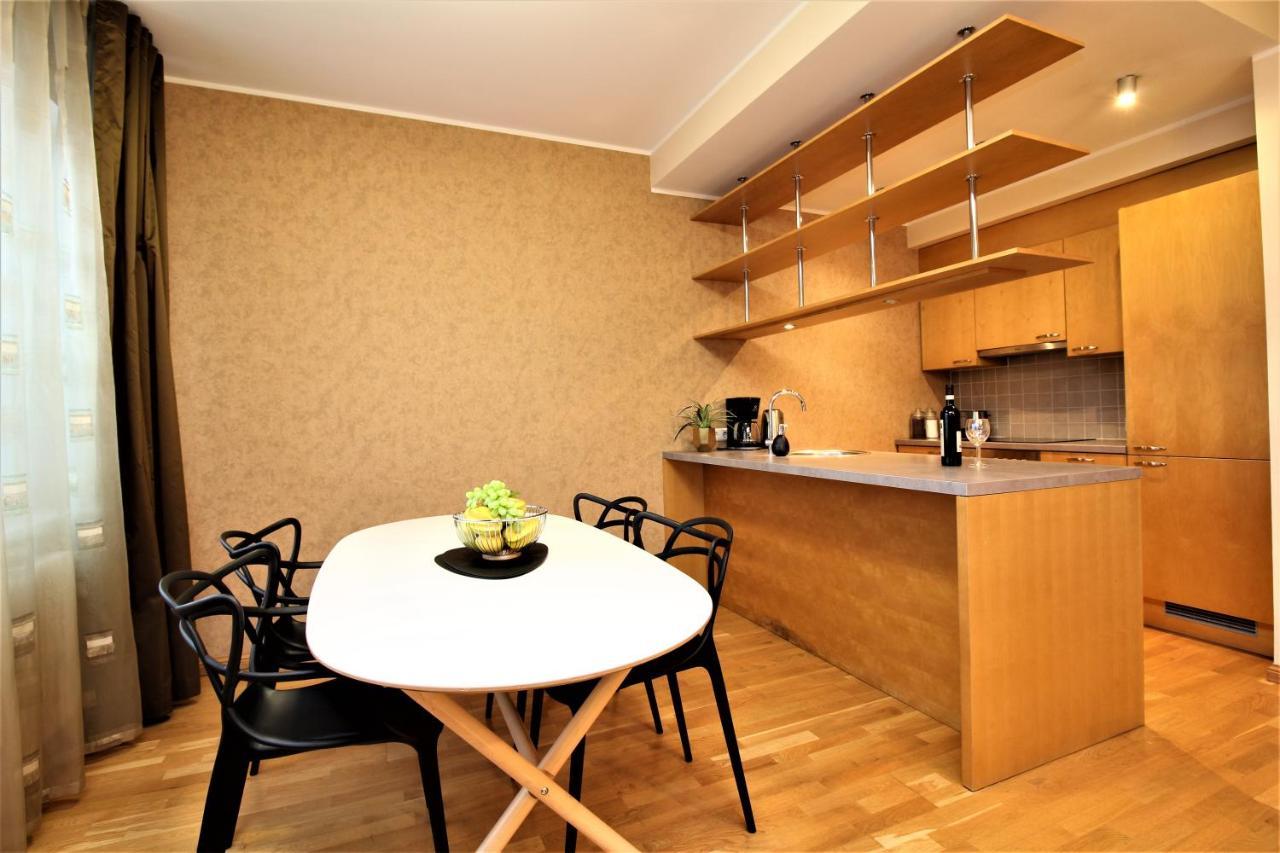 Tallinn City Apartments Freedom Square Buitenkant foto